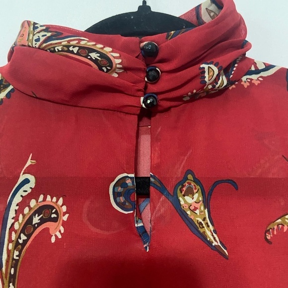 Soft Surroundings LIKE NEW mock neck semi sheer paisley printed tunic size M - Picture 3 of 5